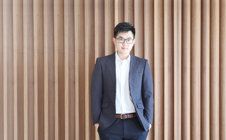 Congratulations to Dr Benjamin Ho, Research Assistant Professor, for being awarded the Outstanding Young Scholar Award 2022 by the Lambda Beta-at-Large Chapter of the Sigma Theta Tau International